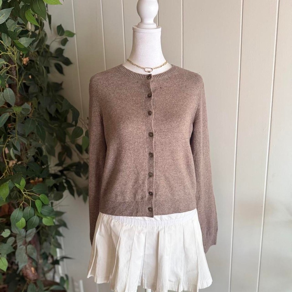 Old Navy Brown Cardigan Button Down Long Sleeves Crew Neck Women's Size Medium - Picture 5 of 8